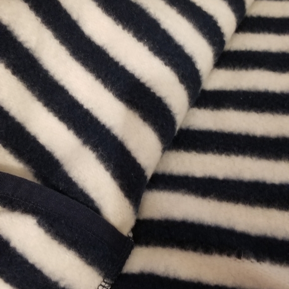 Vineyard Vines Striped Shep Bomber Jacket NWOT sma - Picture 5 of 10